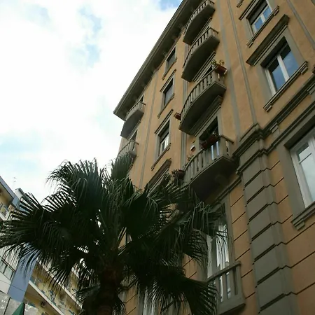 Hotel Ambaraba Naples
